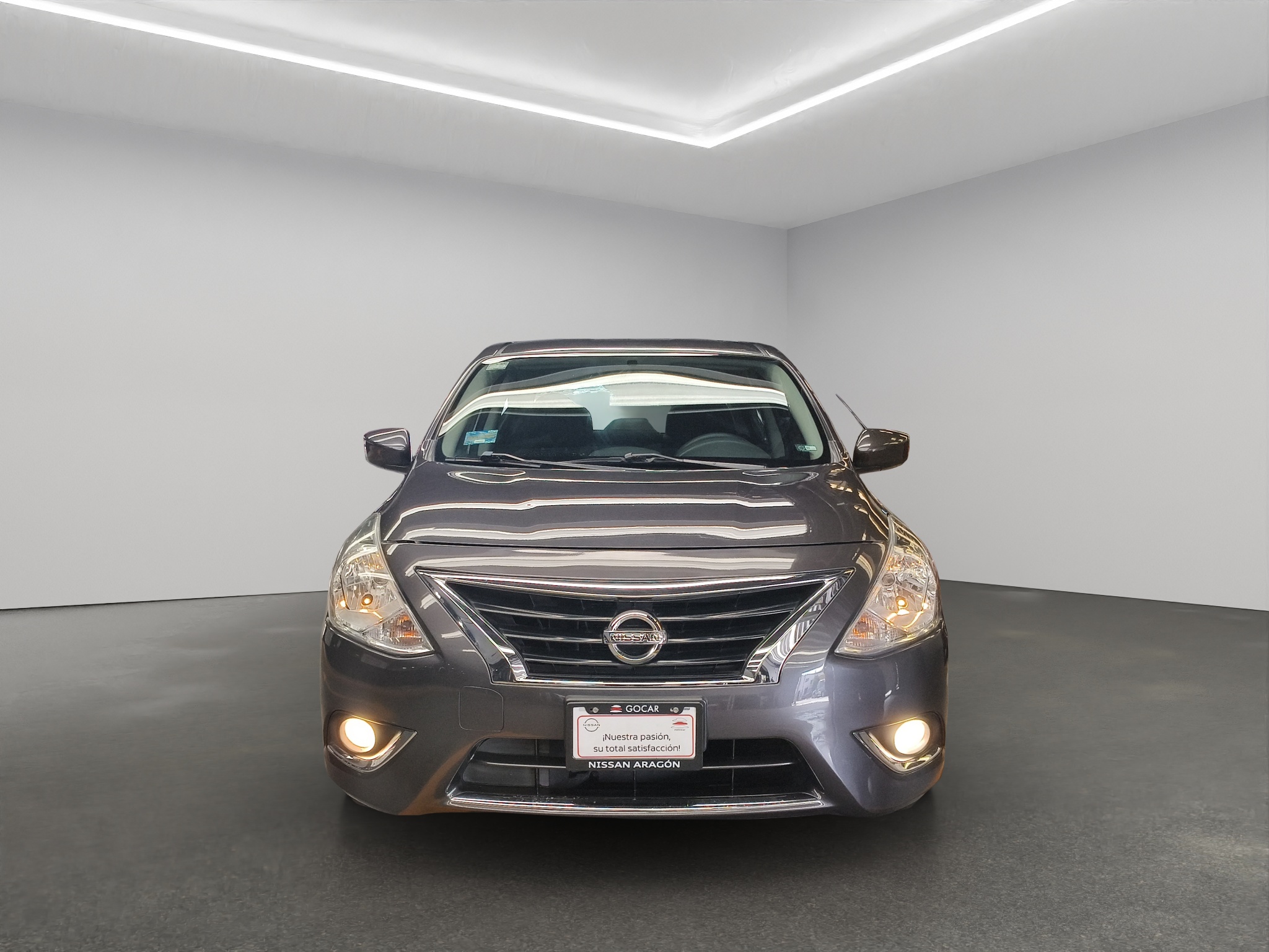 Nissan Versa 4 pts. Advance, TA, a/ac., VE, f. niebla, RA-16 (línea anterior) 2019