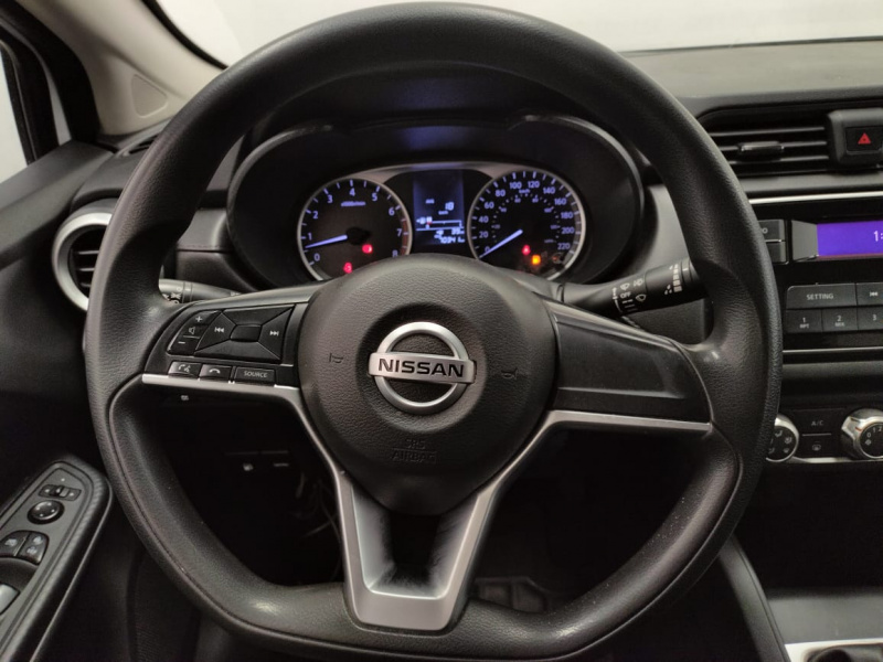 Nissan Versa 4 pts. Sense, TM5, a/ac., VE, R-15 (línea anterior) 2022