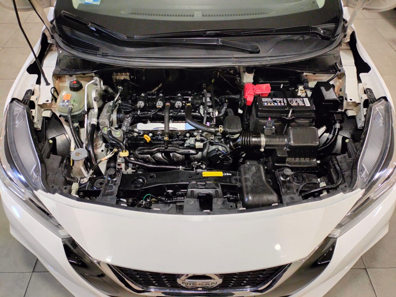 Nissan Versa 4 pts. Sense, TM5, a/ac., VE, R-15 (línea anterior) 2022