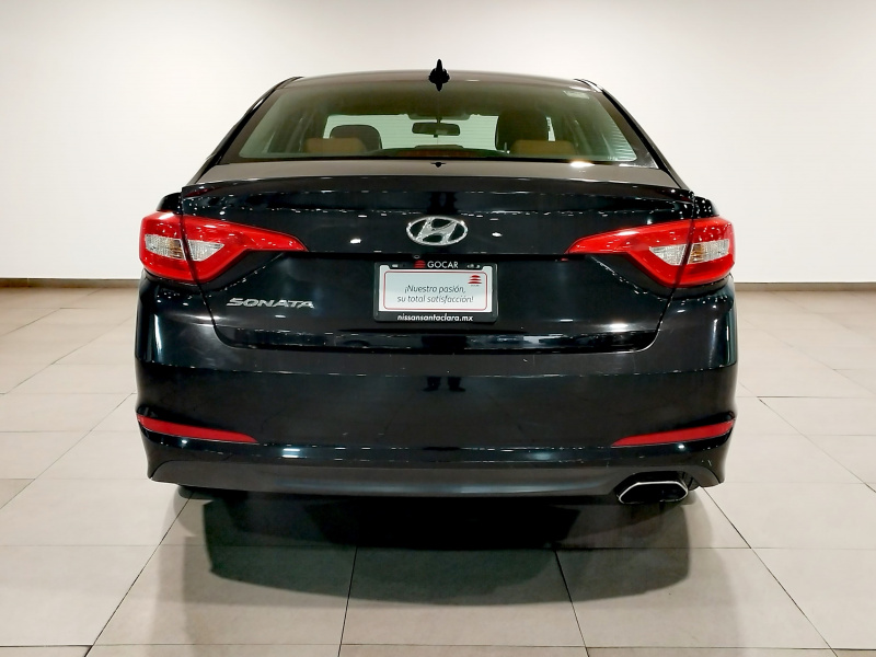 Hyundai Sonata 4 pts. Premium, 2.4l, TA, a/ac. Aut., piel, RA-17 2016