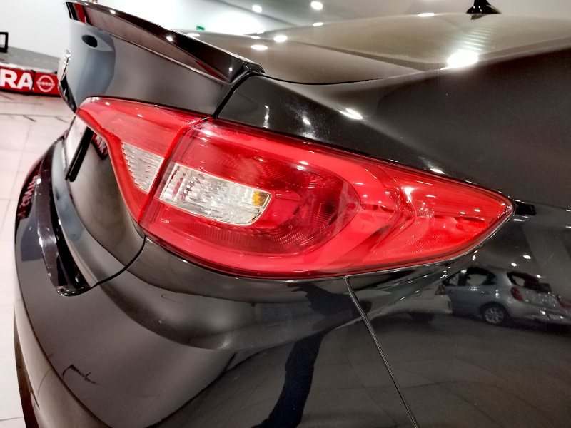 Hyundai Sonata 4 pts. Premium, 2.4l, TA, a/ac. Aut., piel, RA-17 2016