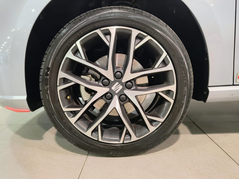 Seat Ibiza 5 pts. Xcellence, 1.6l, 110 HP, TM5, a/ac., QC, f. led, RA-16 2024