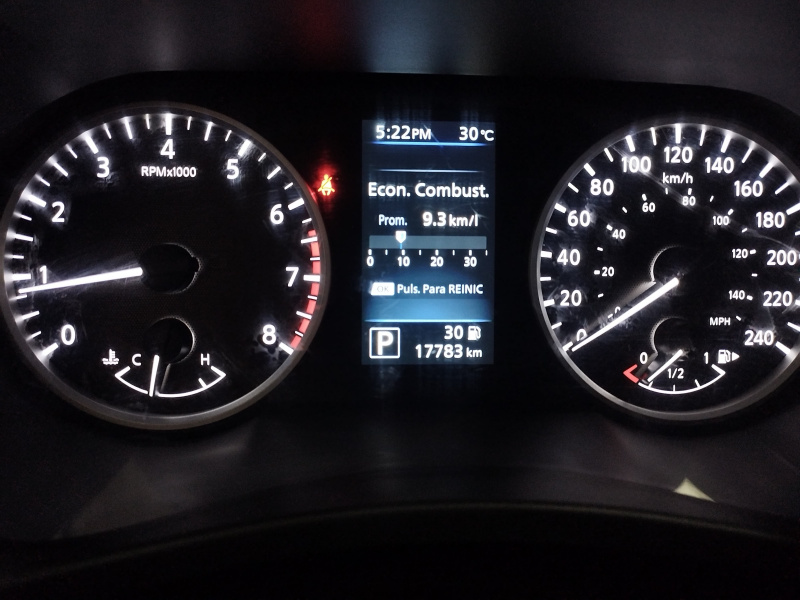 Nissan Sentra Sentra Advance CVT 2023