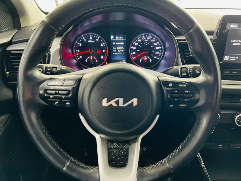 KIA Rio 4 pts. EX, TA, VE, piel, f. niebla, RA-17 2022