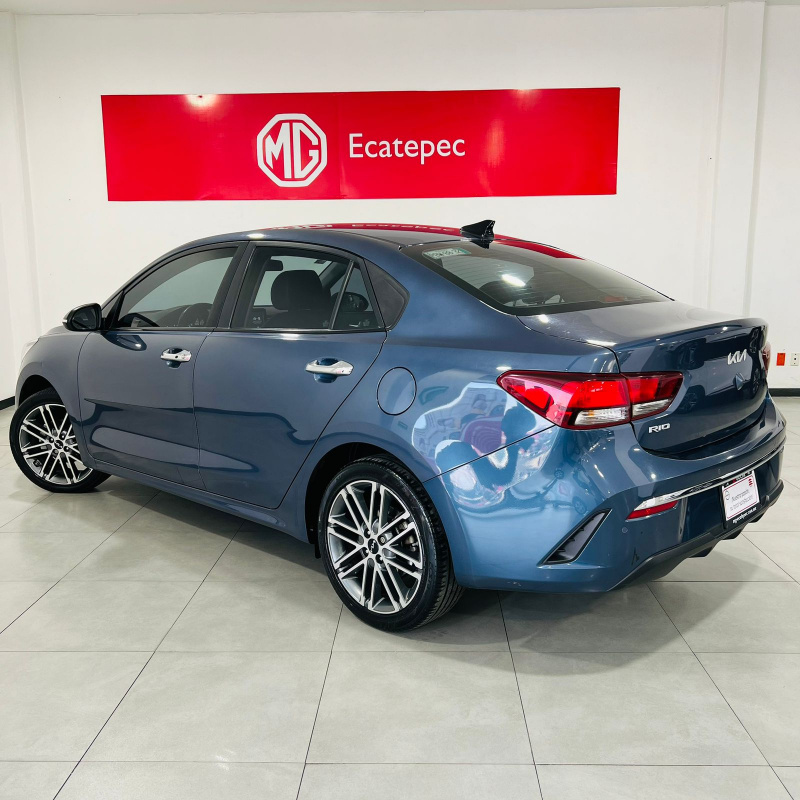 KIA Rio 4 pts. EX, TA, VE, piel, f. niebla, RA-17 2022