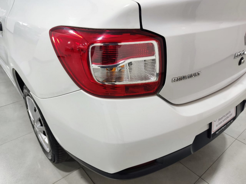 Renault Logan 4 pts. Zen, TM5, VE del., R-15 2018