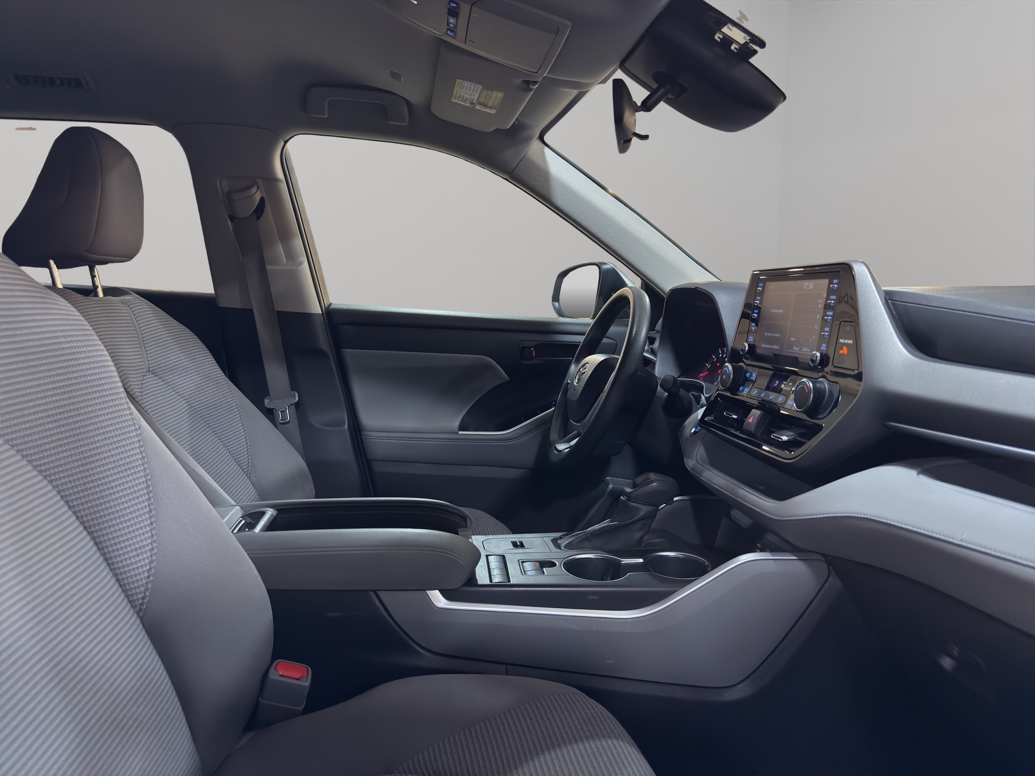 Toyota Highlander VUD LE TA 2022