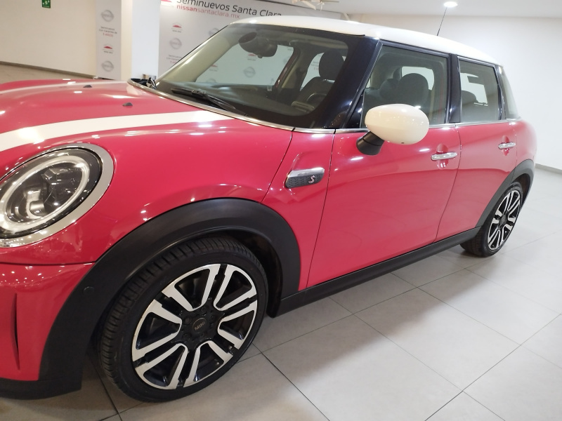 Mini Cooper 5 pts. S Classic, L4, 192 HP, 2.0T, TA, piel, QCP, RA-16 (cambio de línea) 2022