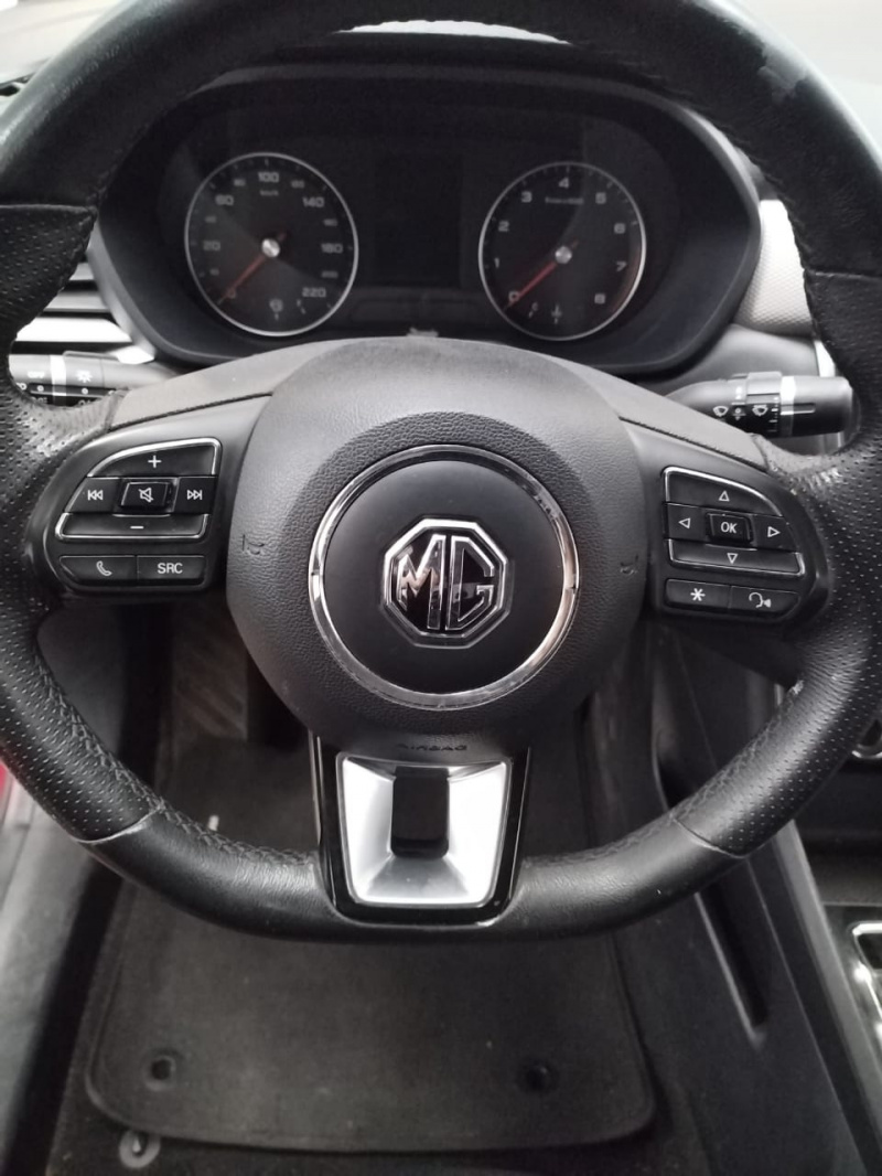 MG MG5 4 pts. Excite, 1.5l, AT, VE, piel, RA-16 2024