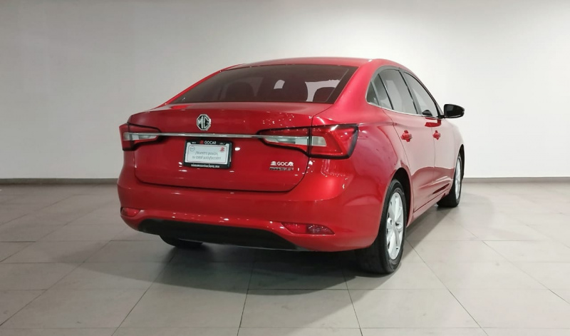 MG MG5 4 pts. Excite, 1.5l, AT, VE, piel, RA-16 2024