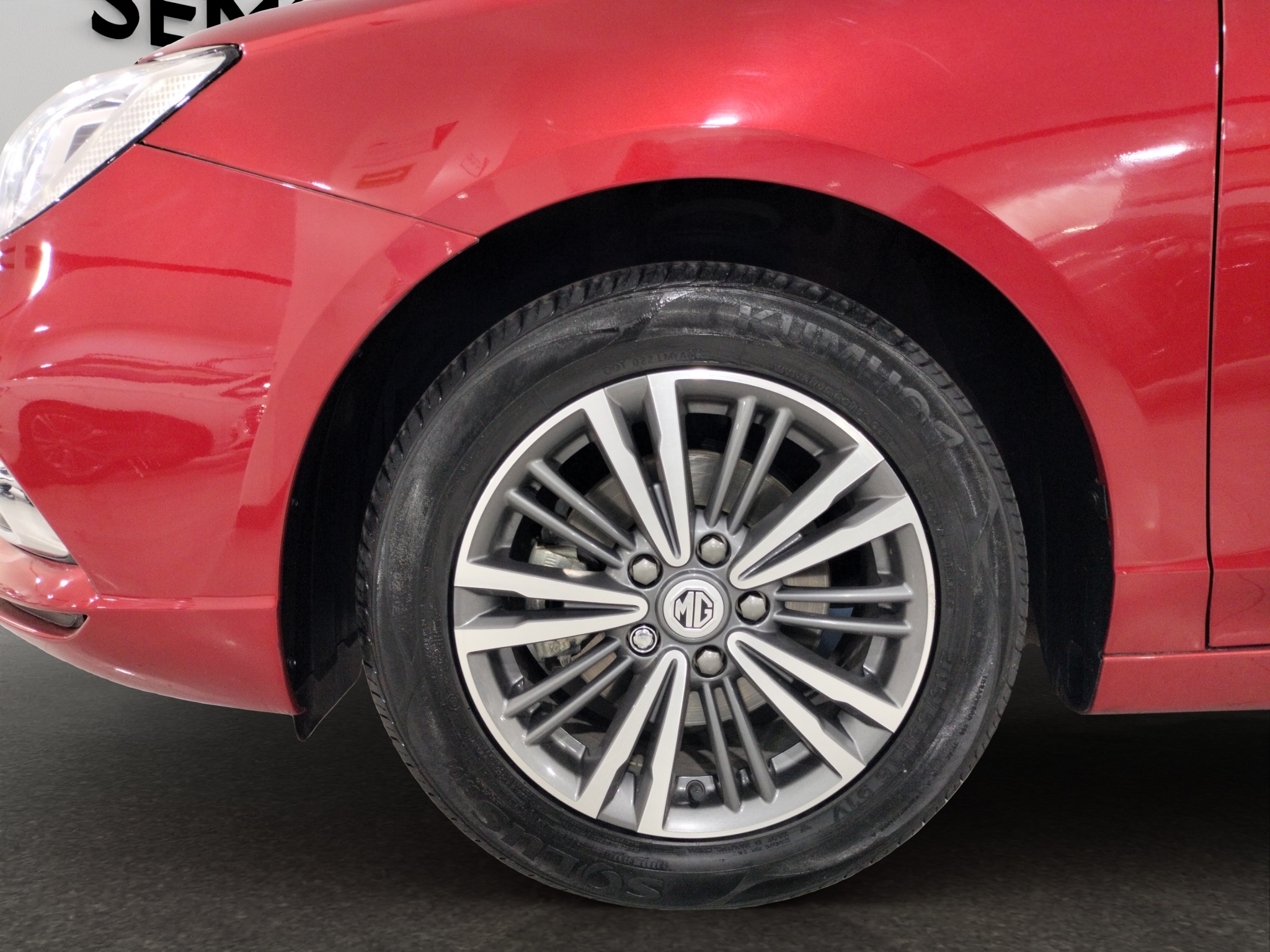 MG MG5 ELEGANCE TA 2023