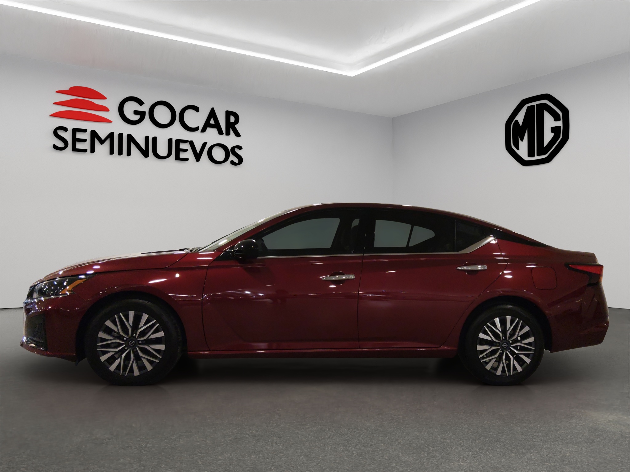 Nissan Altima 4 pts. Advance, 2.5l, CVT, climatronic, QC, s. Bose, f. led, RA-17 2023