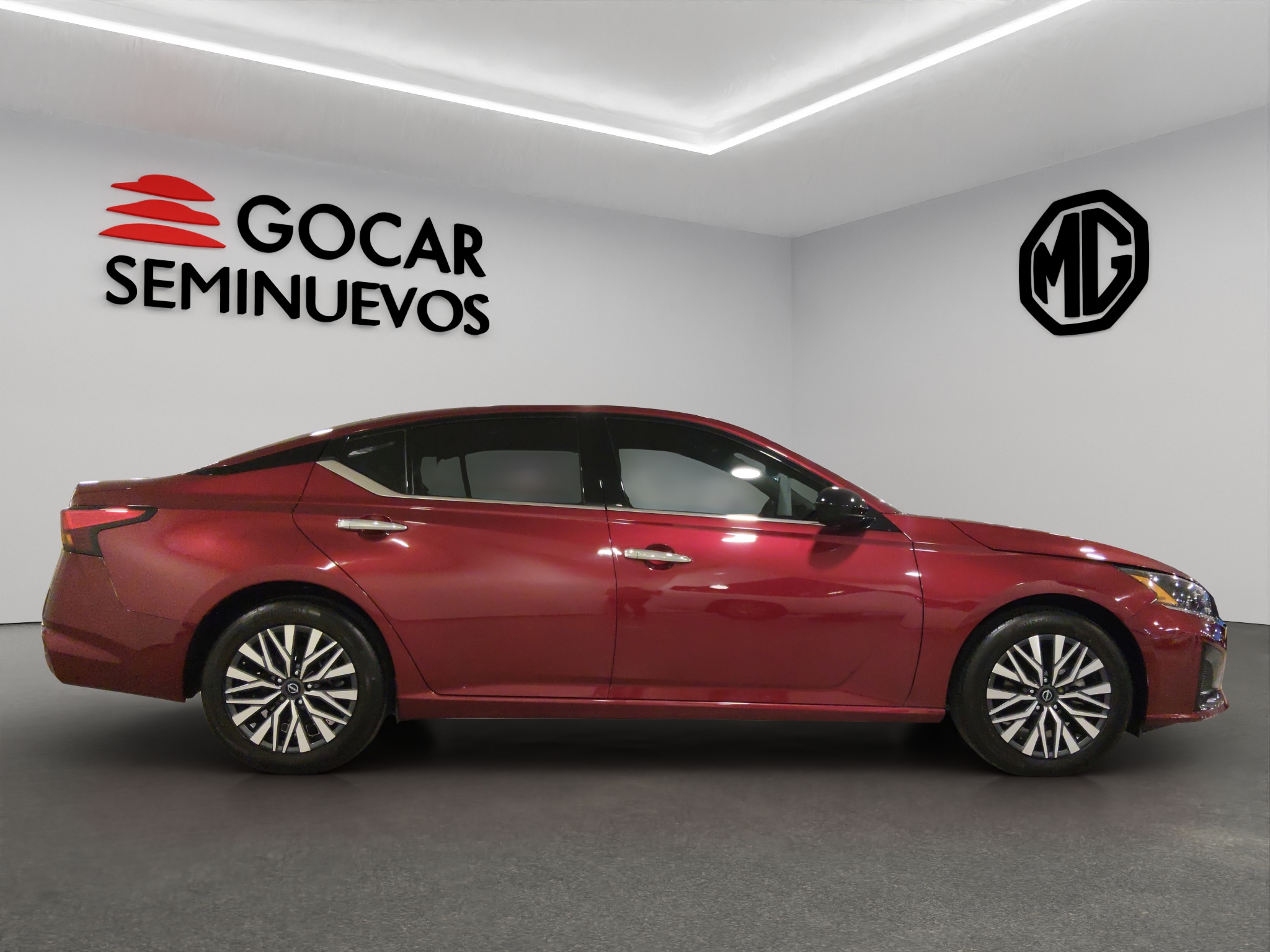 Nissan Altima 4 pts. Advance, 2.5l, CVT, climatronic, QC, s. Bose, f. led, RA-17 2023