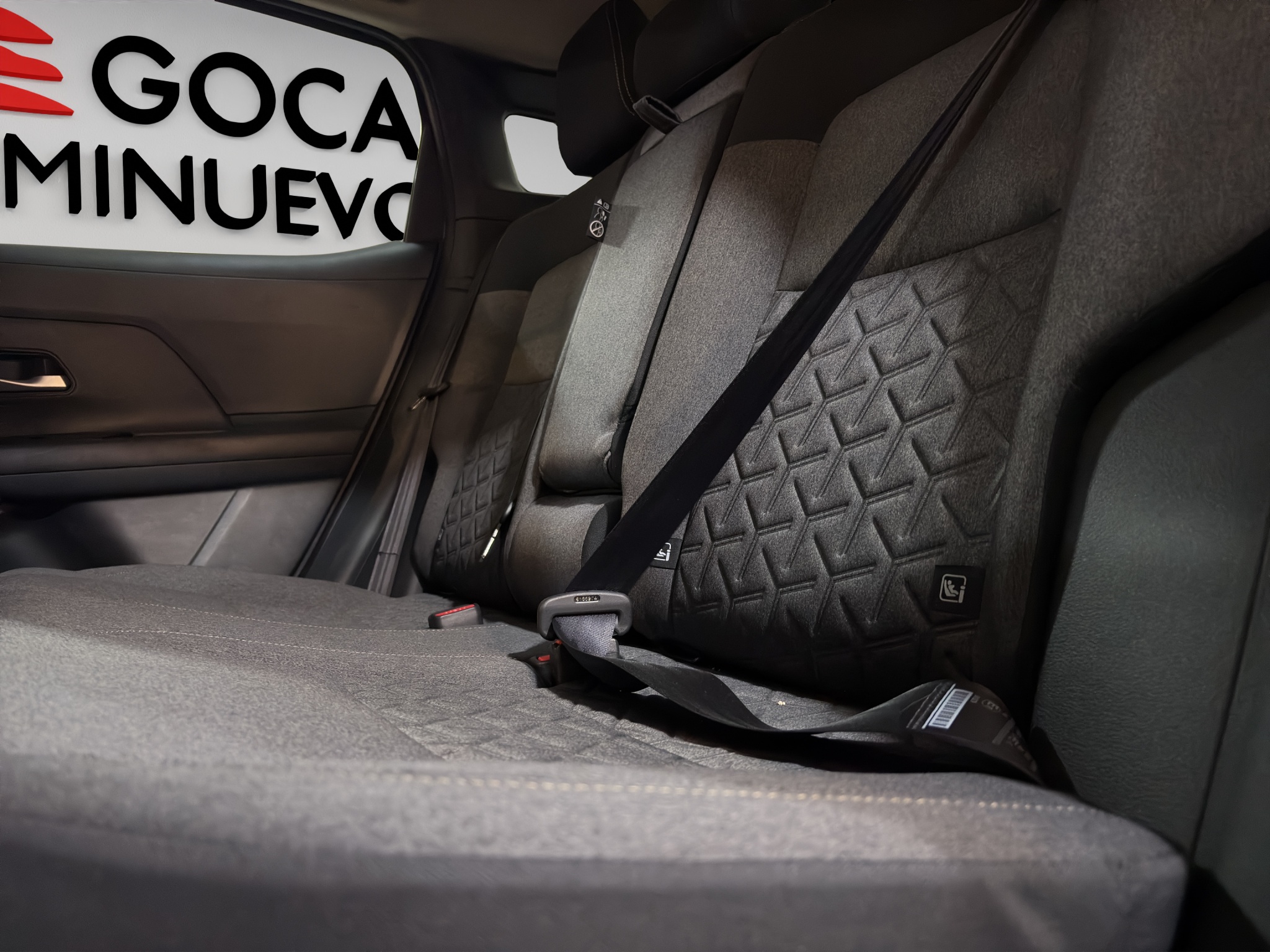 Nissan Kicks  5 pts. Advance, 2.0l, TA, RA-17 (línea nueva) 2025