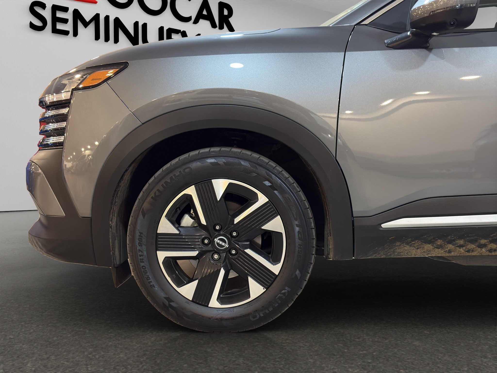 Nissan Kicks  5 pts. Advance, 2.0l, TA, RA-17 (línea nueva) 2025