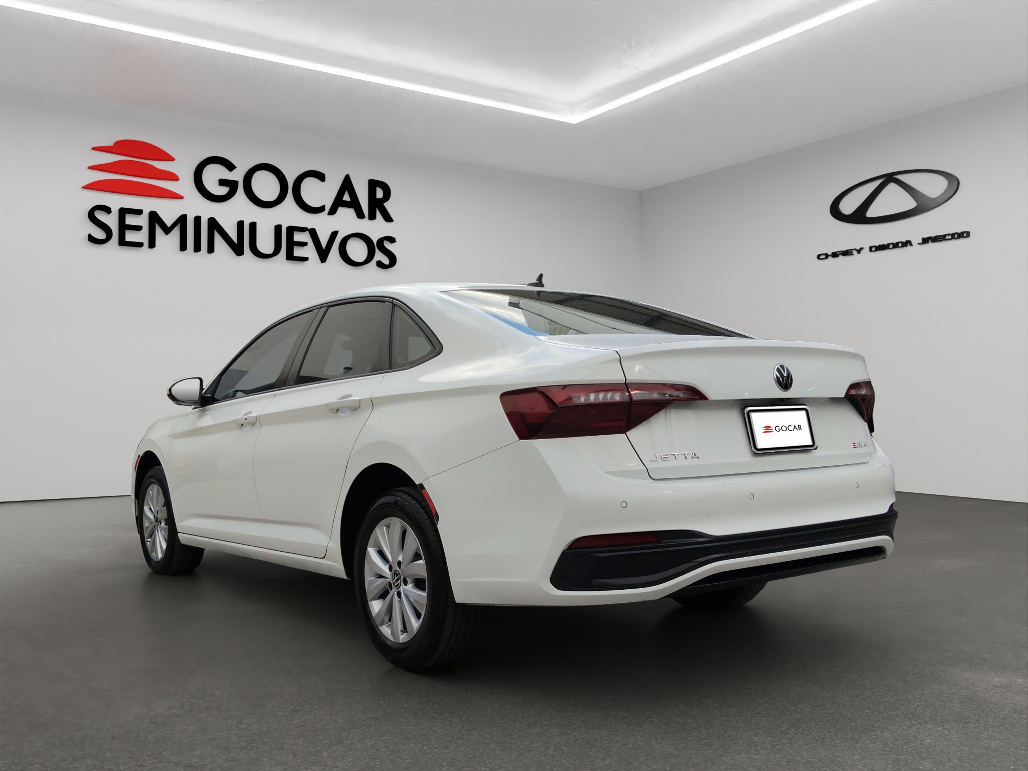 Volkswagen Jetta A7 4 pts. Confortline, 1.4T, TA, RA-16 2023