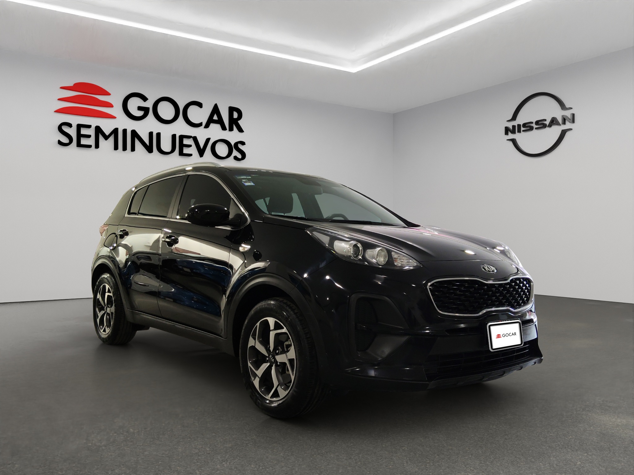 KIA Sportage  5 pts. LX, TA, a/ac., RA-17 (línea anterior) 2022