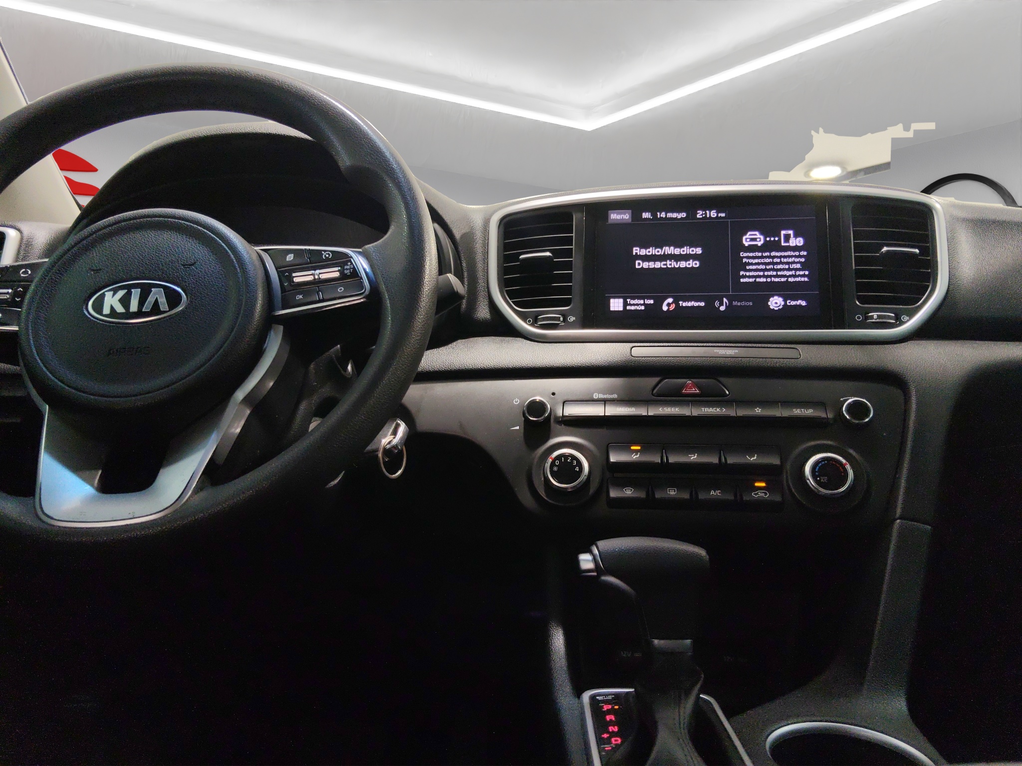 KIA Sportage  5 pts. LX, TA, a/ac., RA-17 (línea anterior) 2022