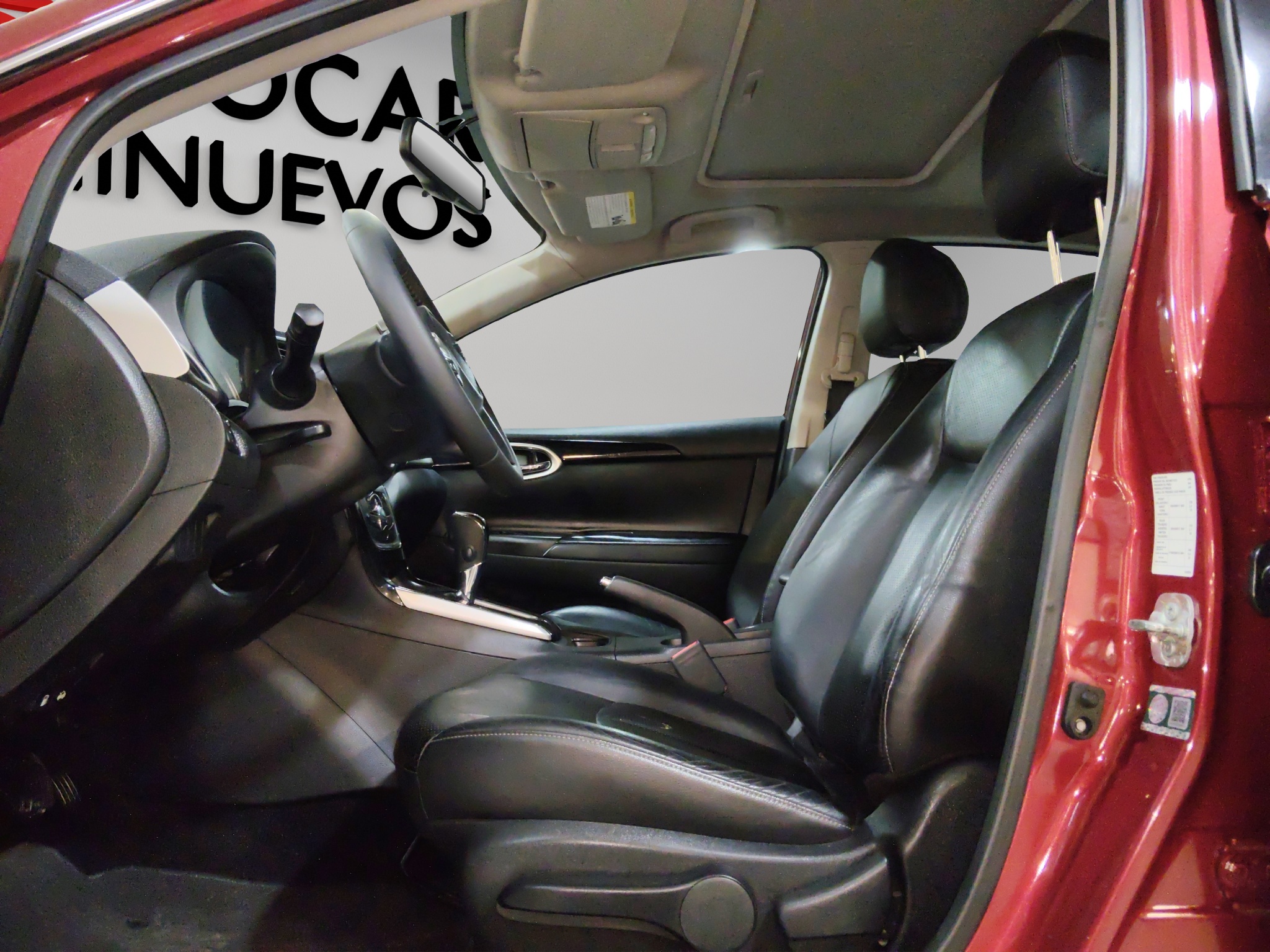 Nissan Sentra 4 pts. Exclusive, TA, a/ac. Aut., piel, QC, GPS, f. led, RA-17 (línea anterior) 2019
