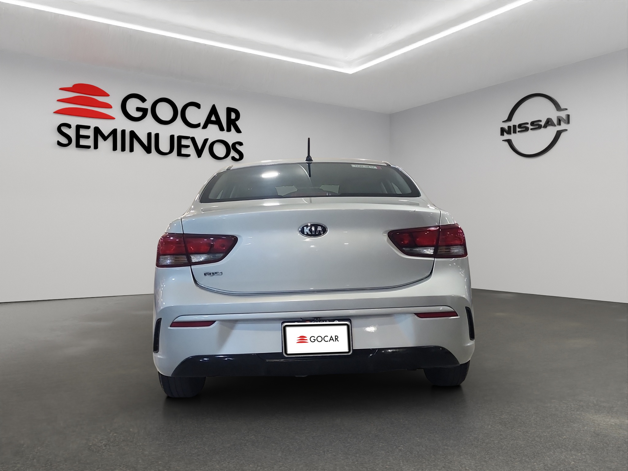KIA Rio 4 pts. L, AT6, VE del., R-15 2021