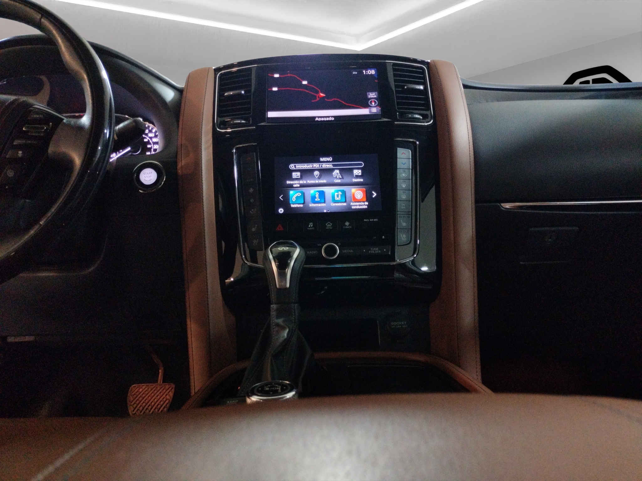 Infiniti QX80 VUD 4x4 5 pts. Sensory Plus, V8, TA, piel perforada, QC, DVD, s. Bose, f. led, 7 y 8 pas., RA-22 (línea anterior) 2020