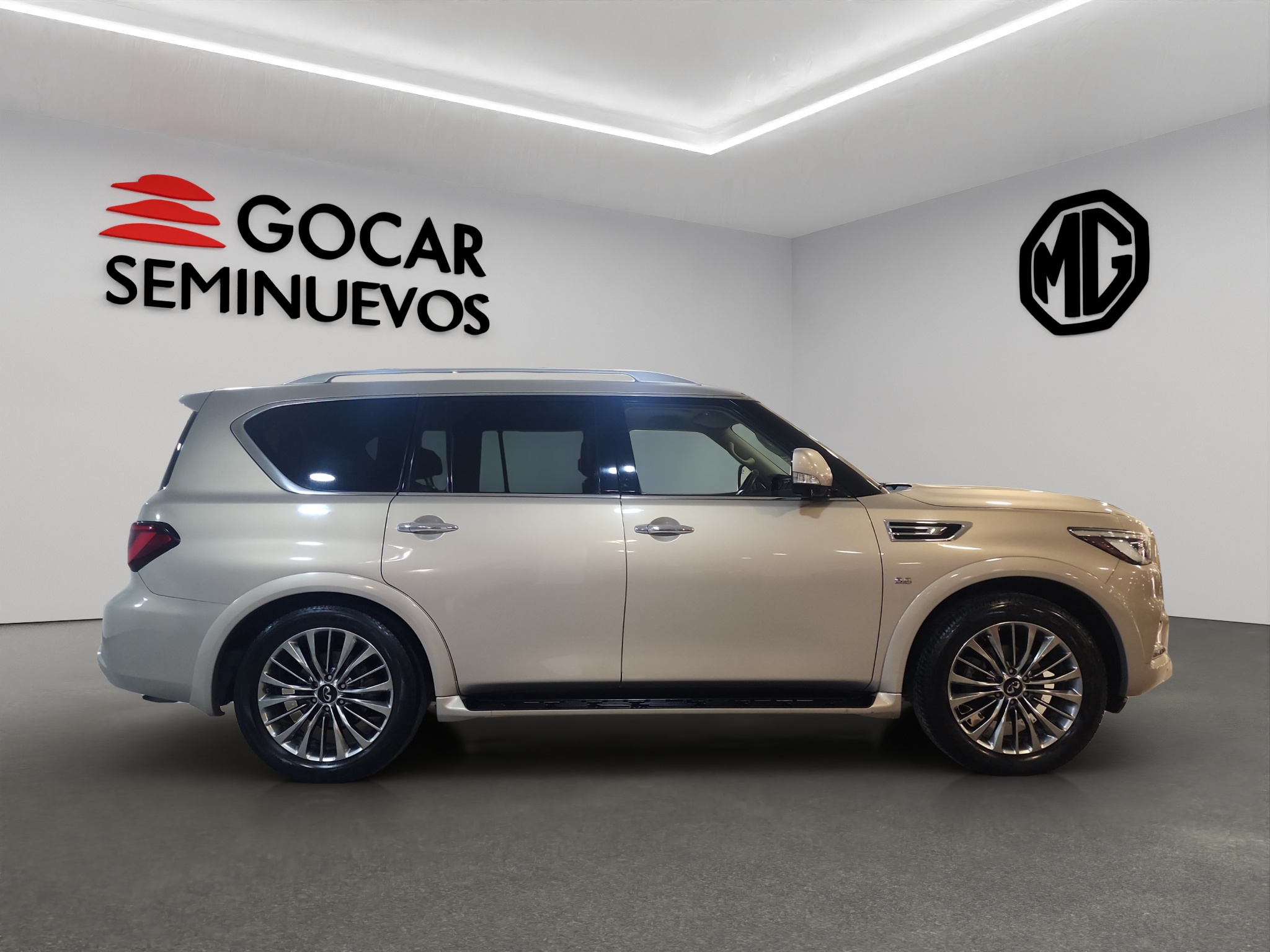 Infiniti QX80 VUD 4x4 5 pts. Sensory Plus, V8, TA, piel perforada, QC, DVD, s. Bose, f. led, 7 y 8 pas., RA-22 (línea anterior) 2020