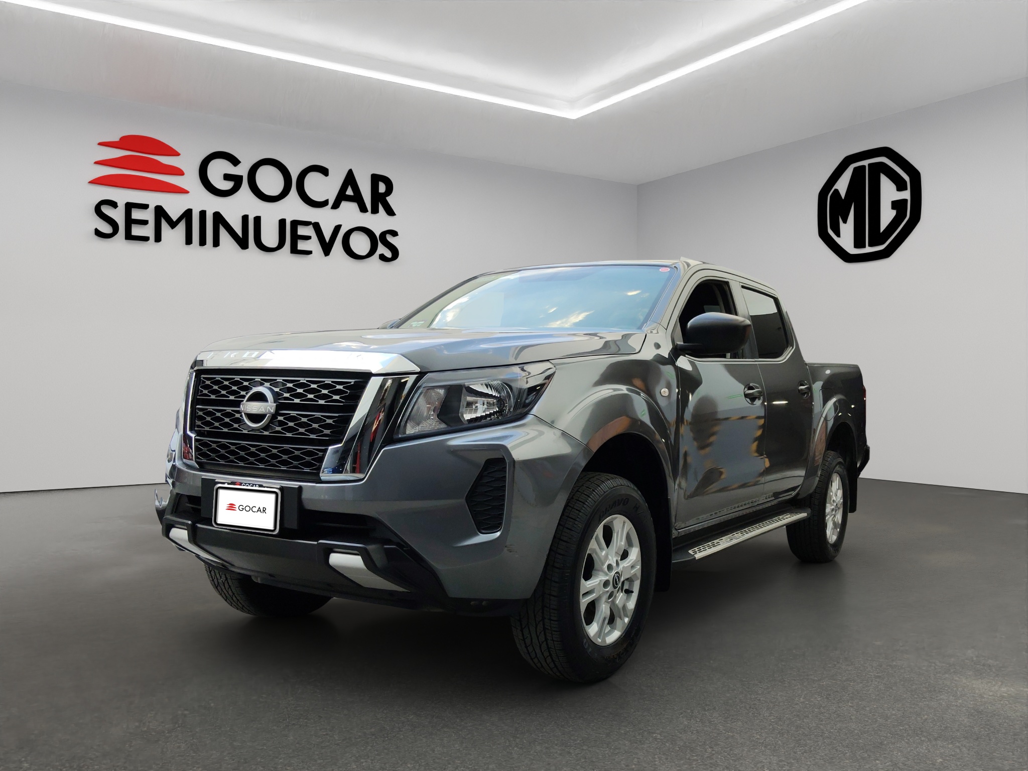 Nissan Comerciales Frontier y NP 300 Frontier Pick-Up 4 pts. Frontier XE, Doble Cab., L4, 2.5l, TM6, a/ac., VE, R-17 2024