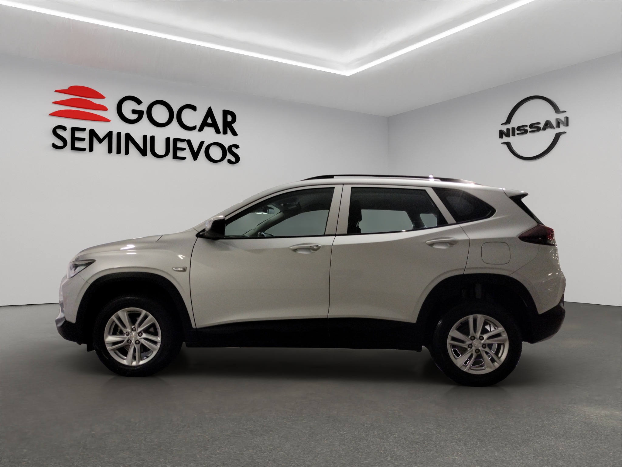 Chevrolet Tracker VUD Arriba 7