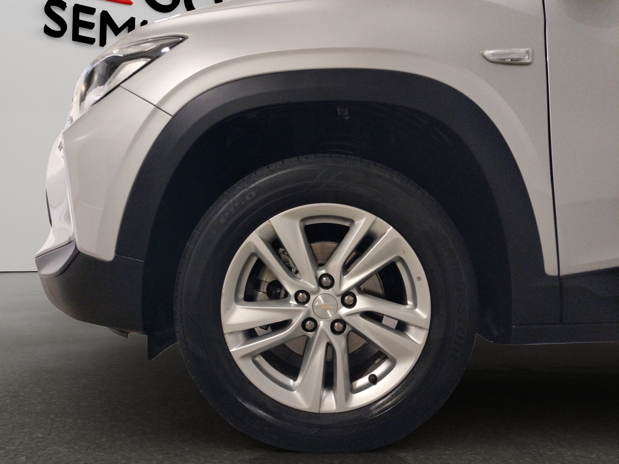 Chevrolet Tracker VUD Arriba 20