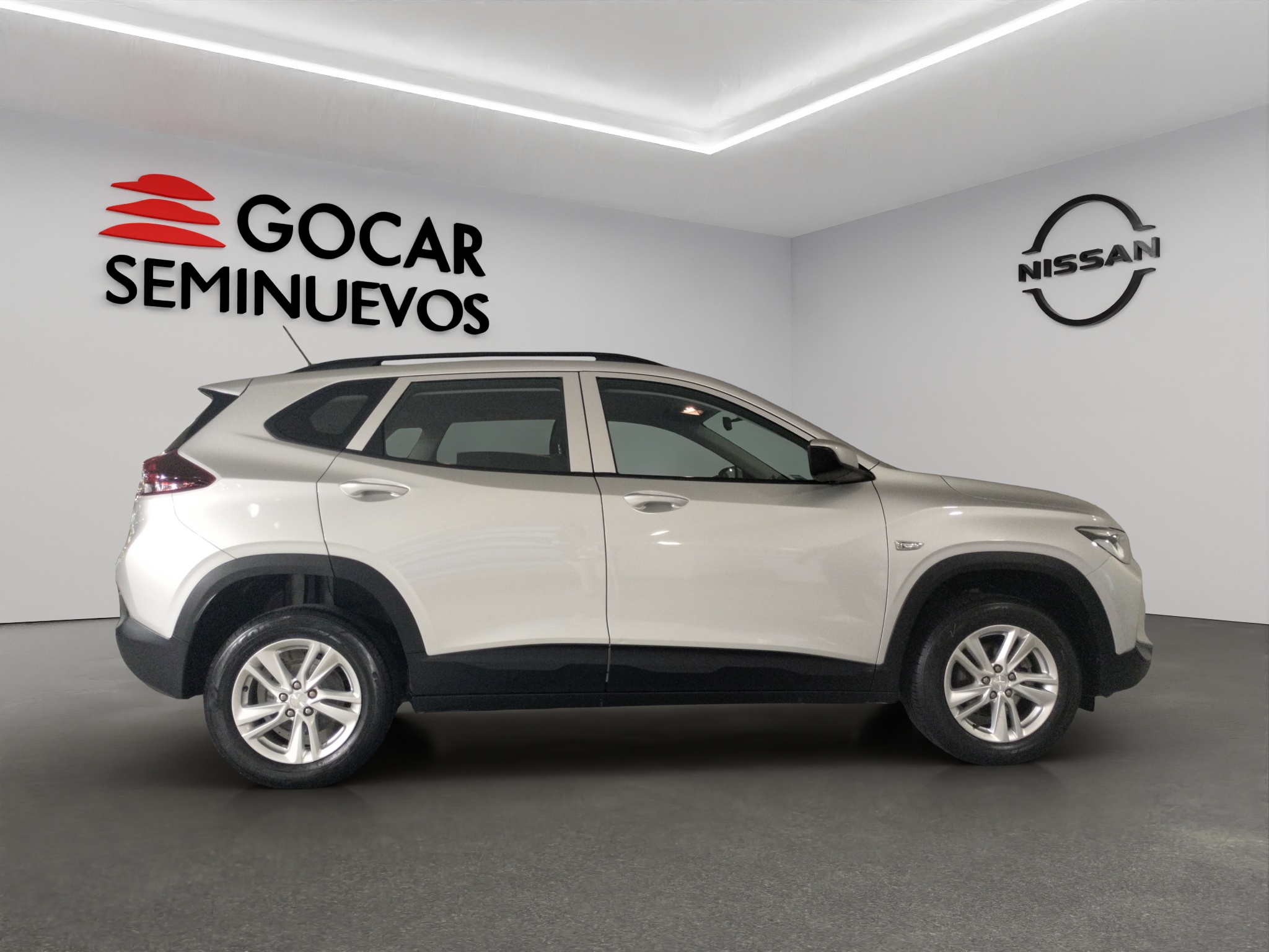 Chevrolet Tracker VUD Asientos 21