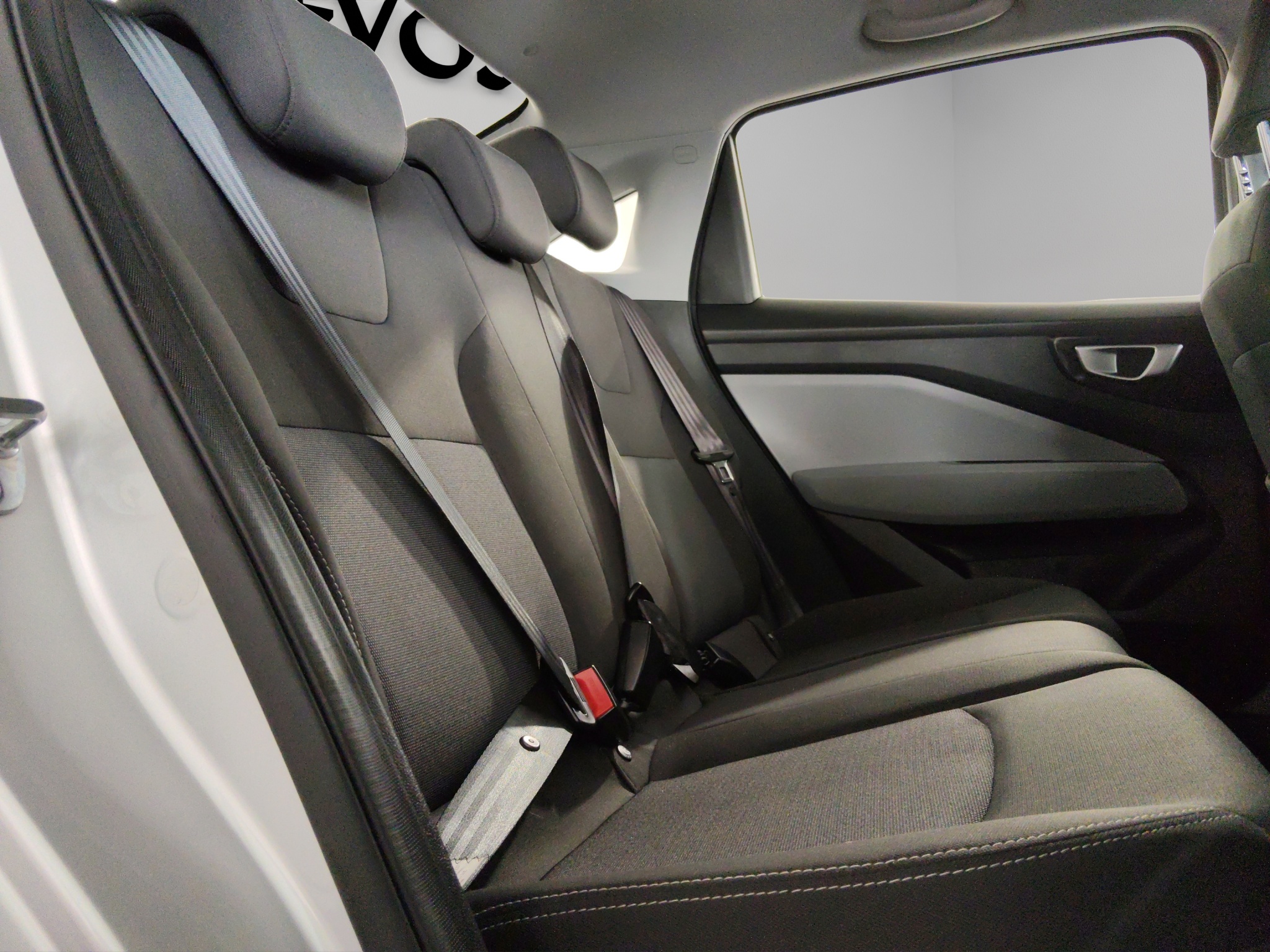 Chevrolet Aveo Atrás 18