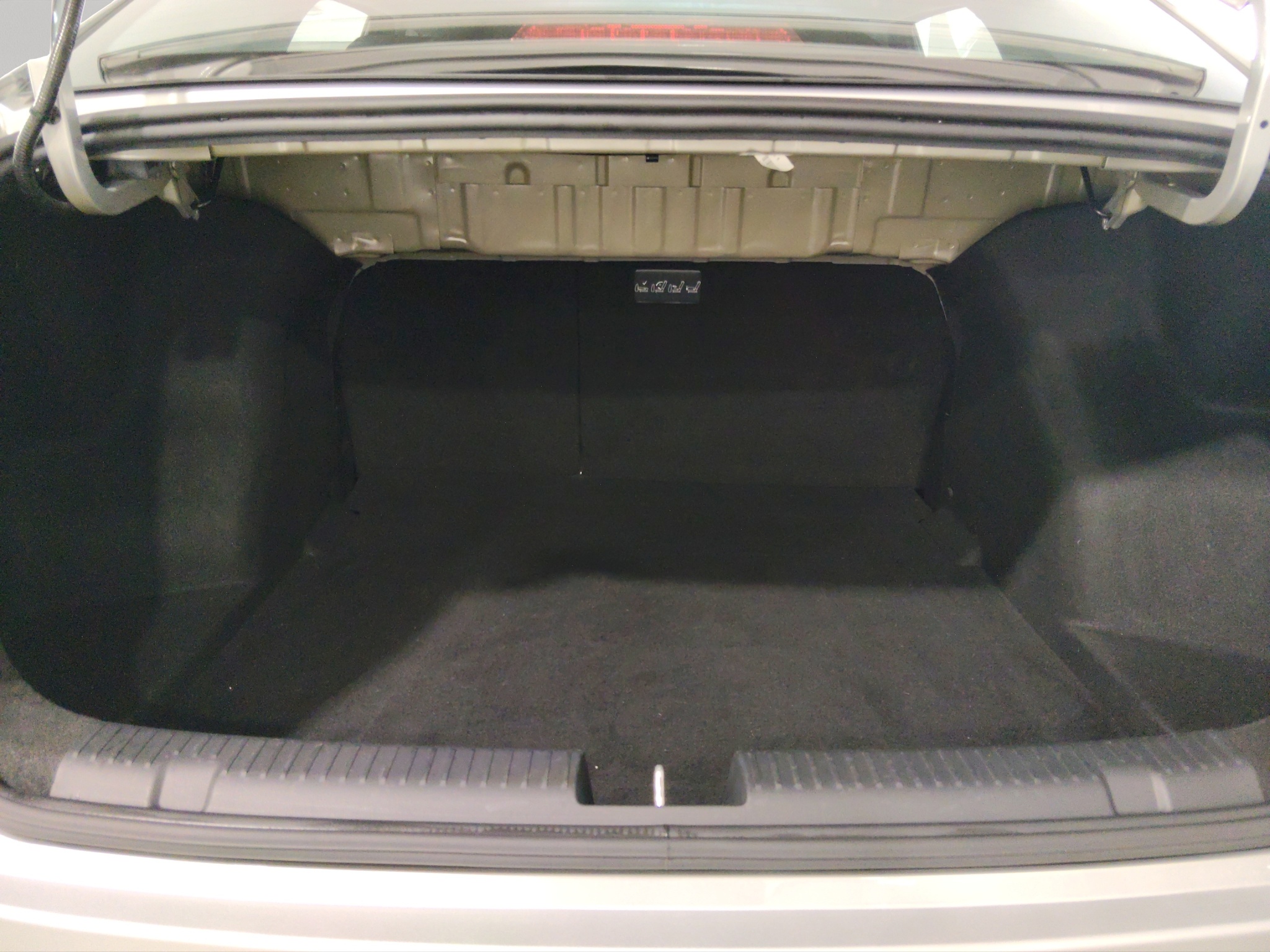 Chevrolet Aveo Atrás 19