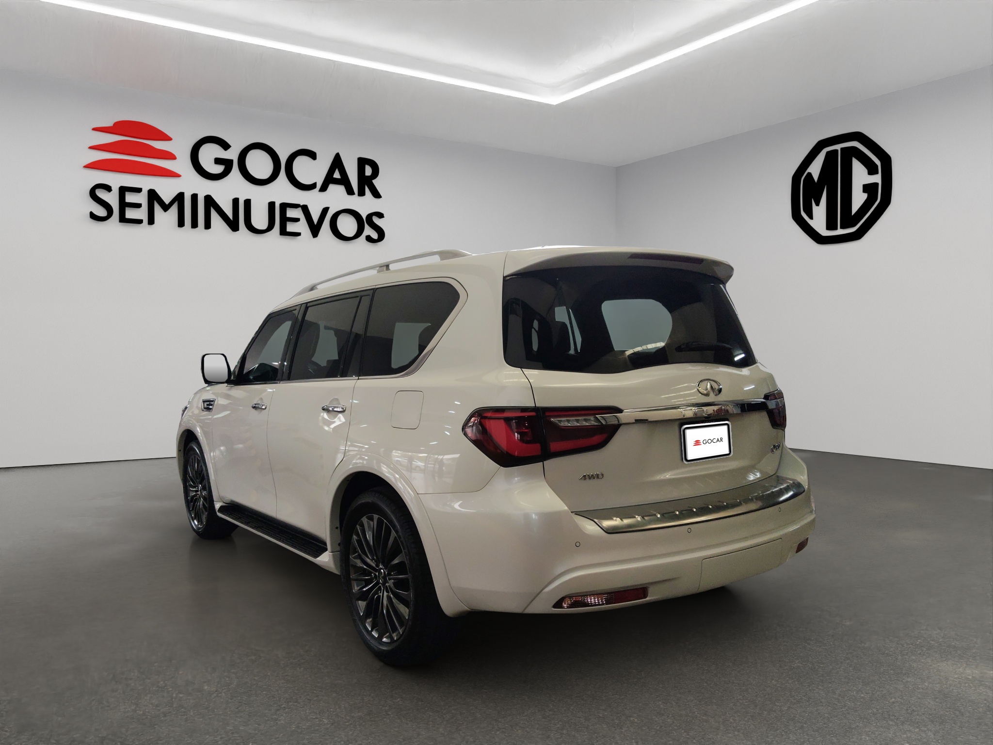 Infiniti QX80  4x4 5 pts. V8, TA, piel, QC, s. Bose, 7 y 8 pas., RA-22 (línea anterior) 2024