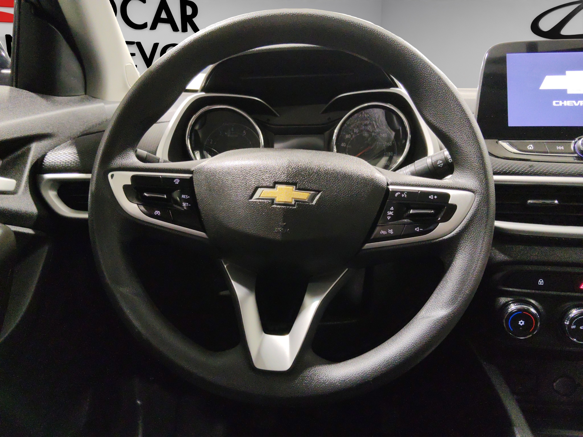 Chevrolet Tracker  5 pts. LT, 1.2T, TA, f. niebla, RA-17 2023