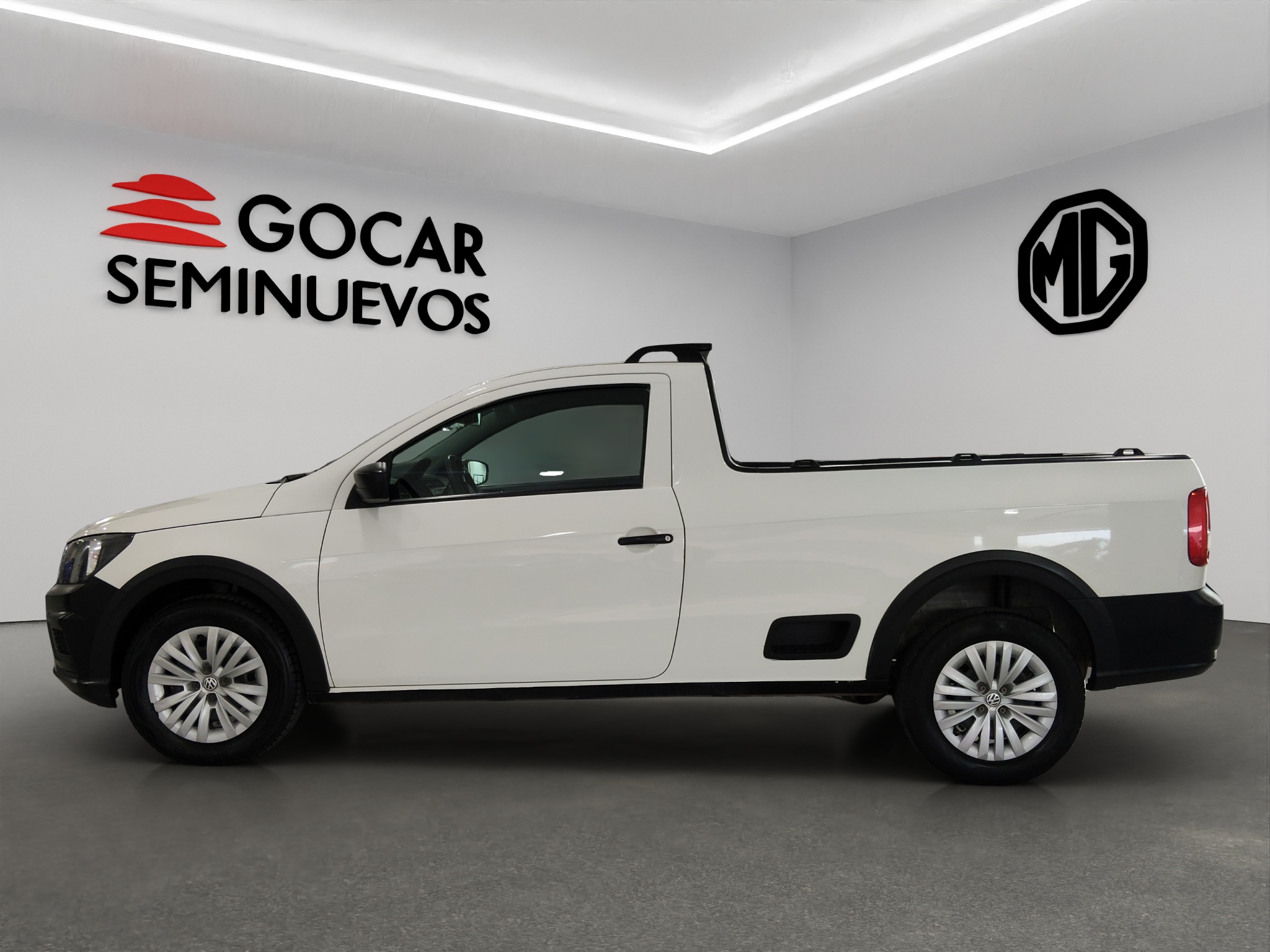 Volkswagen Comerciales Saveiro Pick-Up 2 pts. Robust, Cab. Sencilla, TM5, a/ac., R-14 (línea anterior) 2023