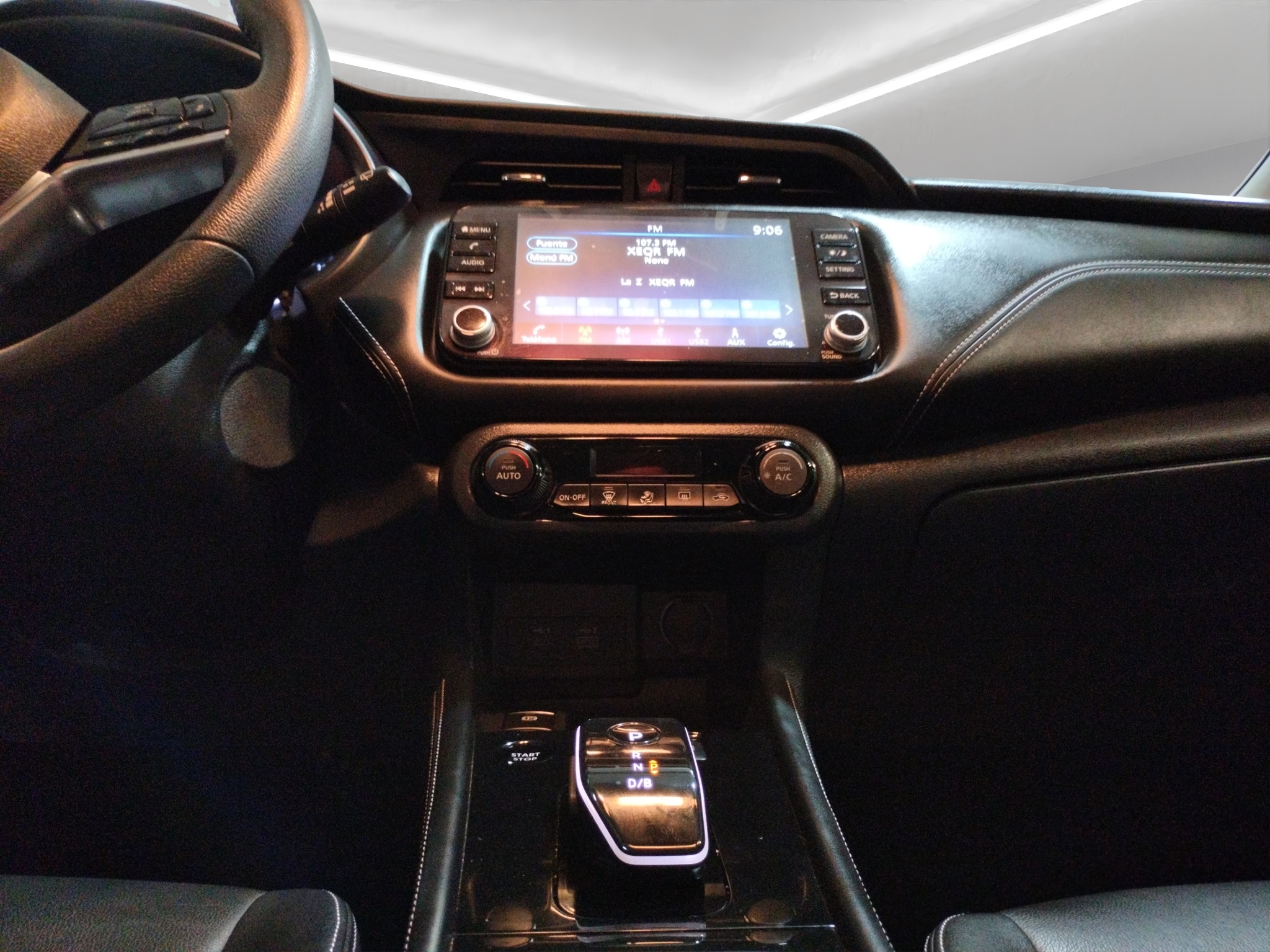 Nissan Kicks VUD 5 pts. Platinum e-Power, E-REV, TA, piel, ADAS, RA-17 2023