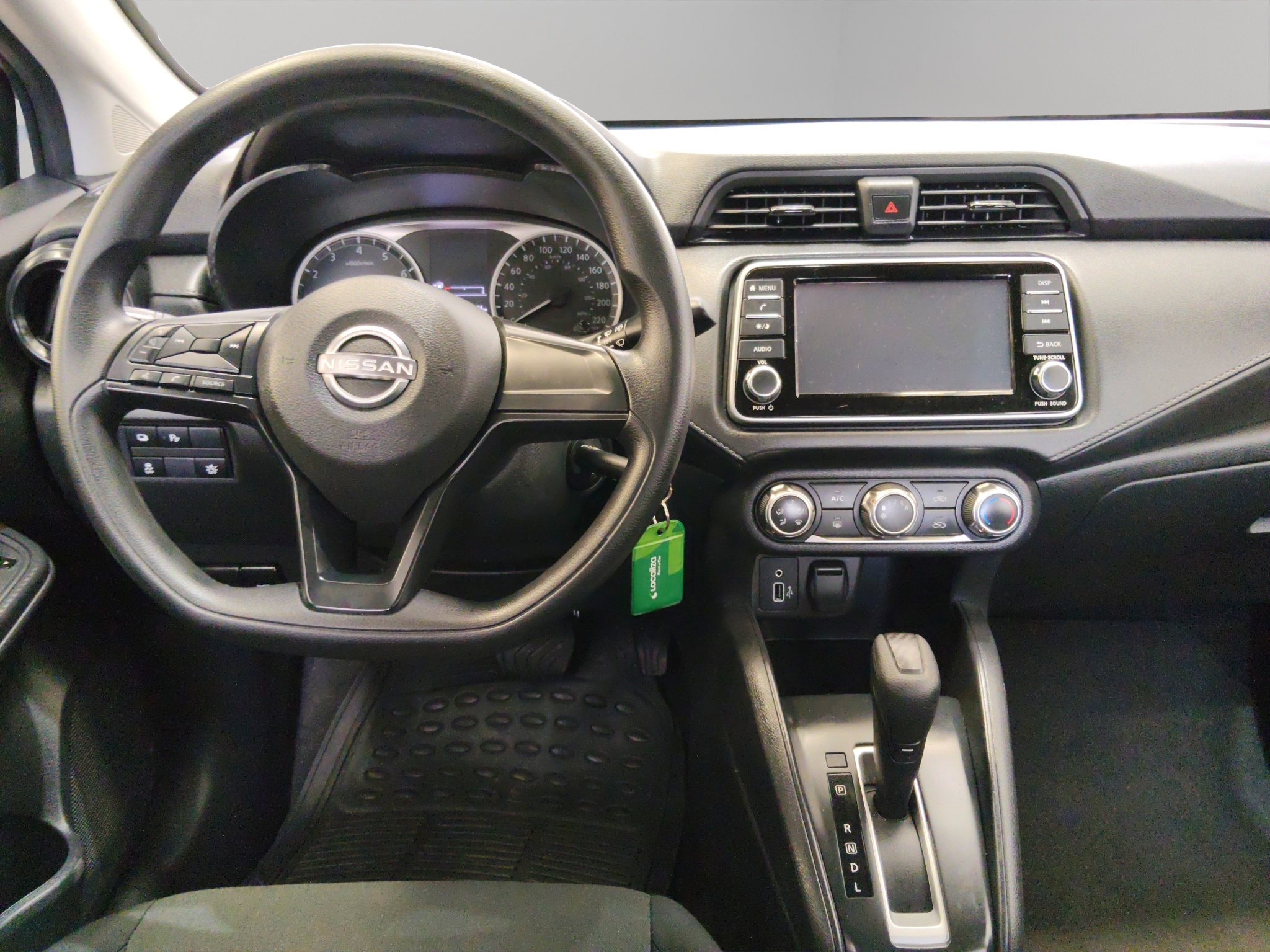 Nissan Versa Sense CVT  2024