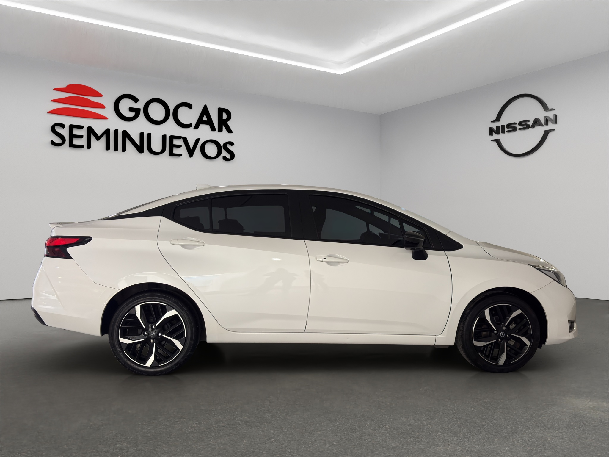 Nissan Versa 4 pts. SR, CVT, a/ac. Aut., f. niebla, f. led, spoiler, RA-17 2024