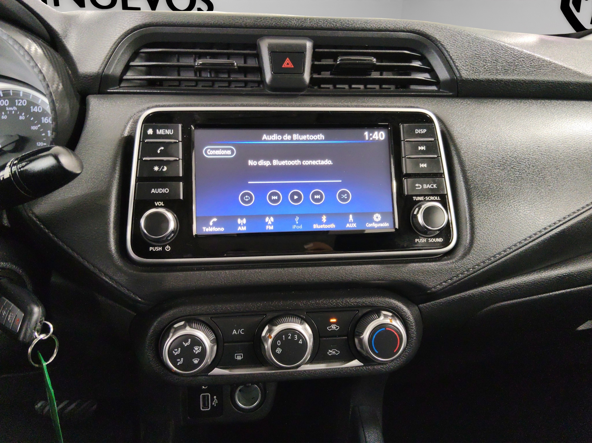 Nissan Versa SENSE CVT 2024