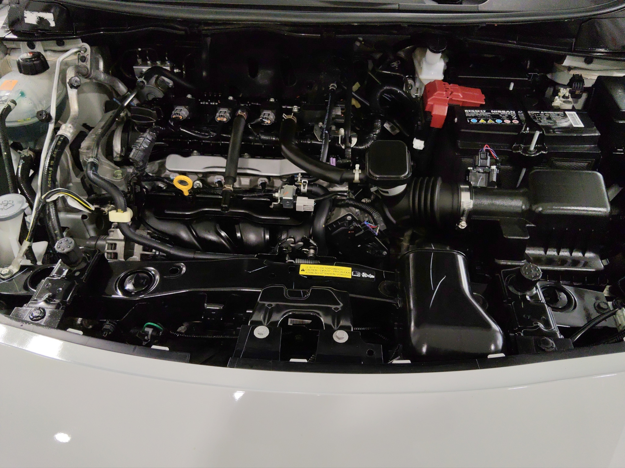 Nissan Versa SENSE CVT 2024