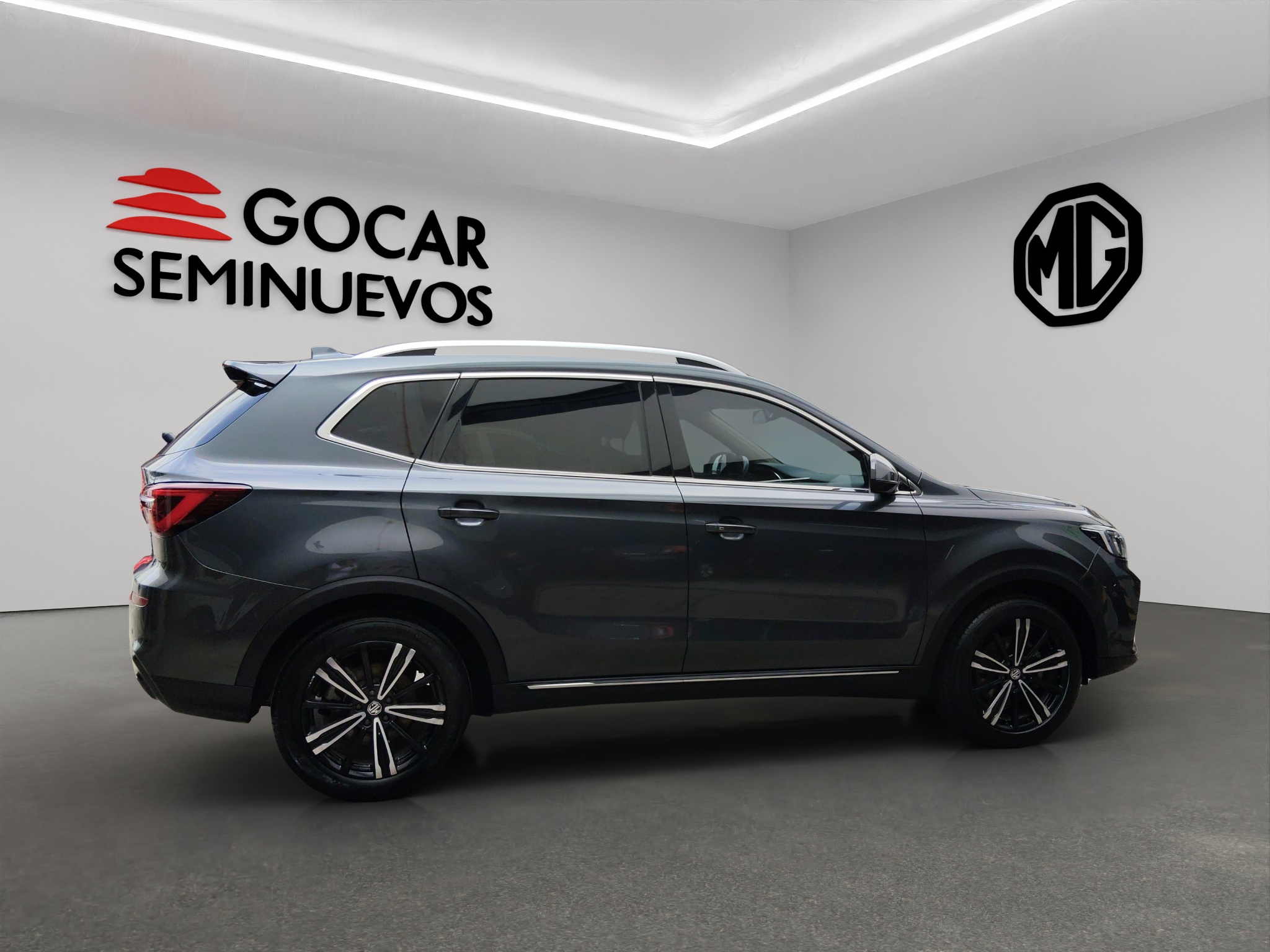 MG RX5  5 pts. Excite, 1.5T, TA, piel, RA-18 2024