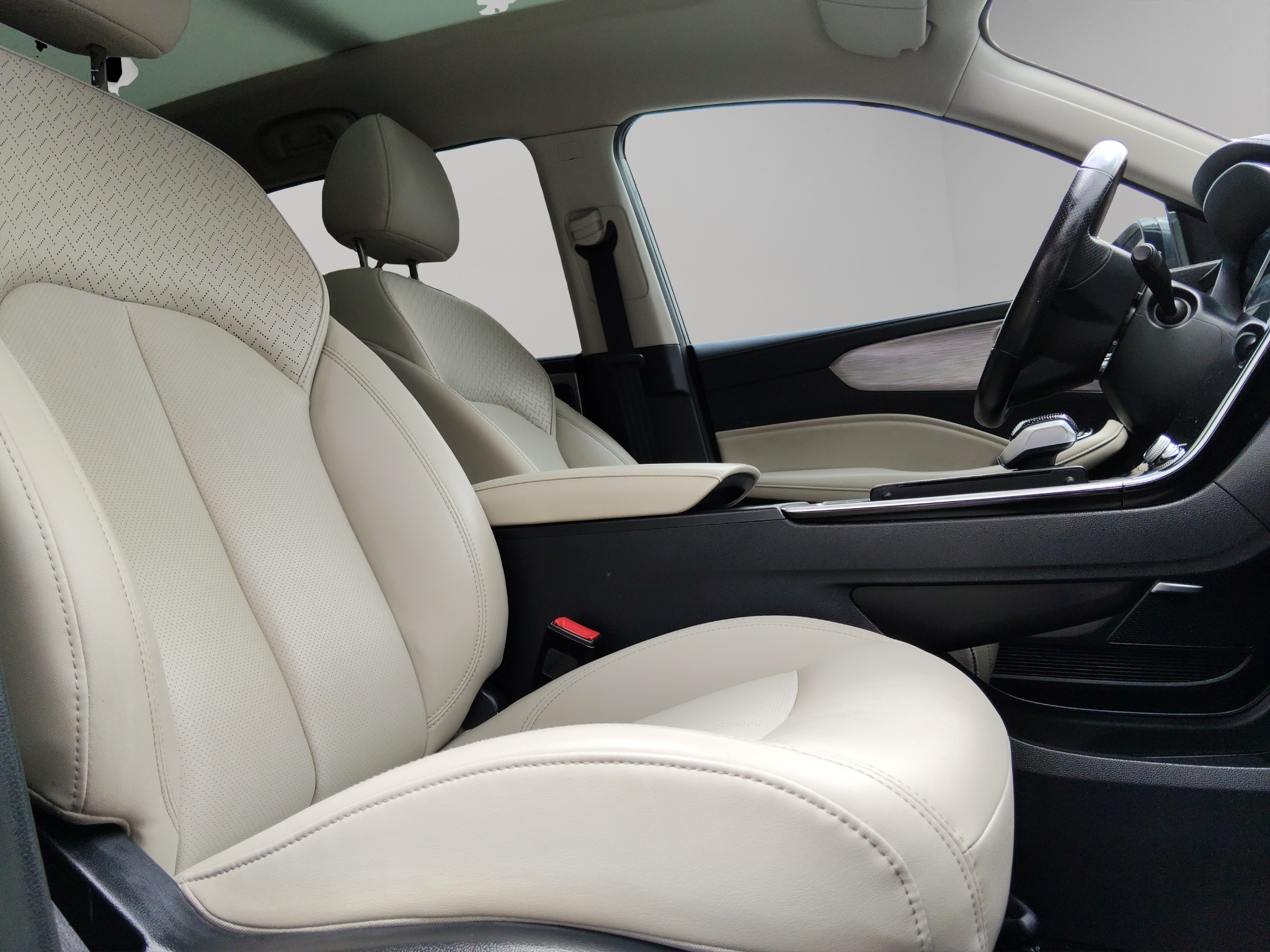 MG RX5  5 pts. Excite, 1.5T, TA, piel, RA-18 2024