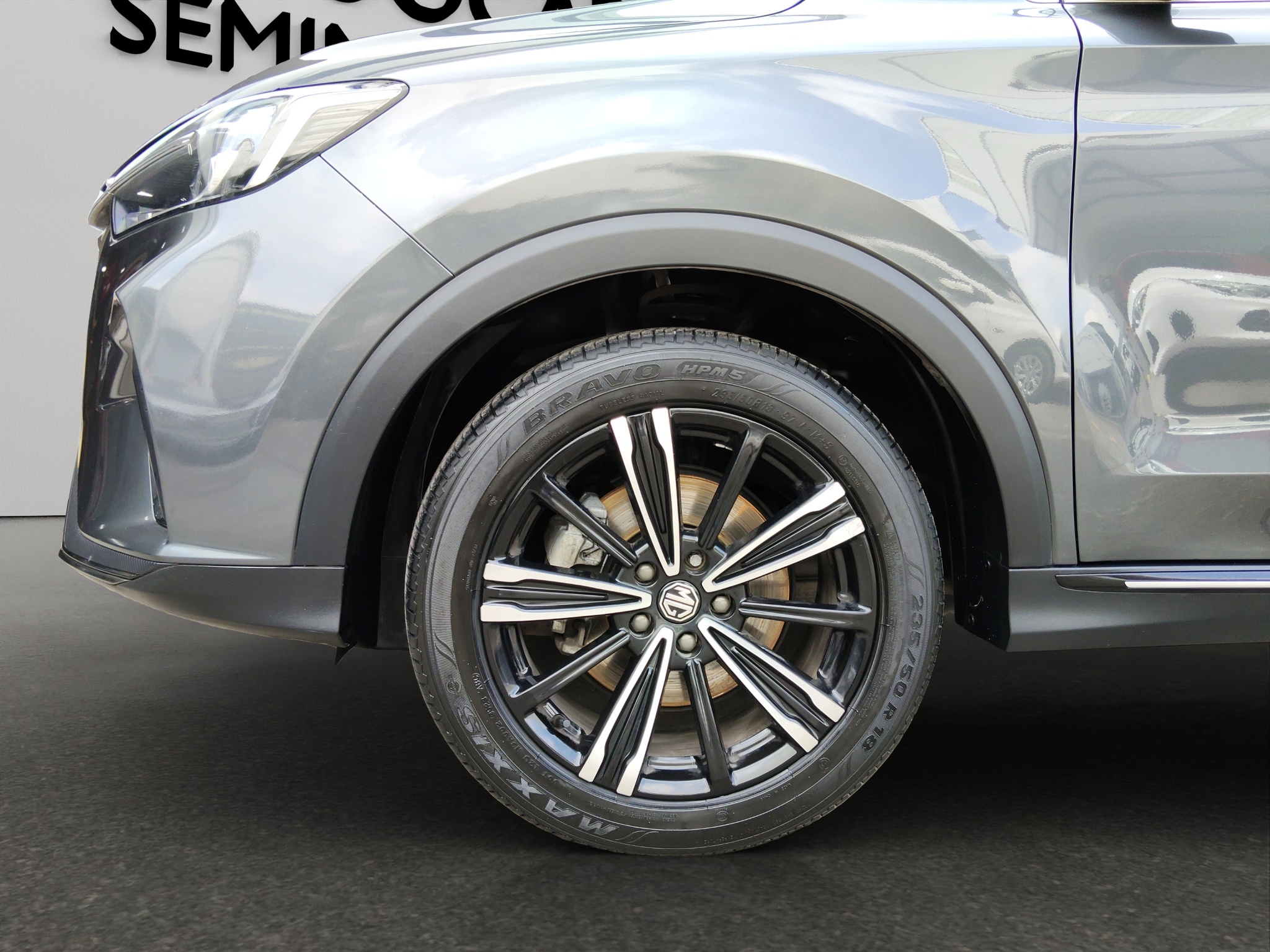 MG RX5  5 pts. Excite, 1.5T, TA, piel, RA-18 2024