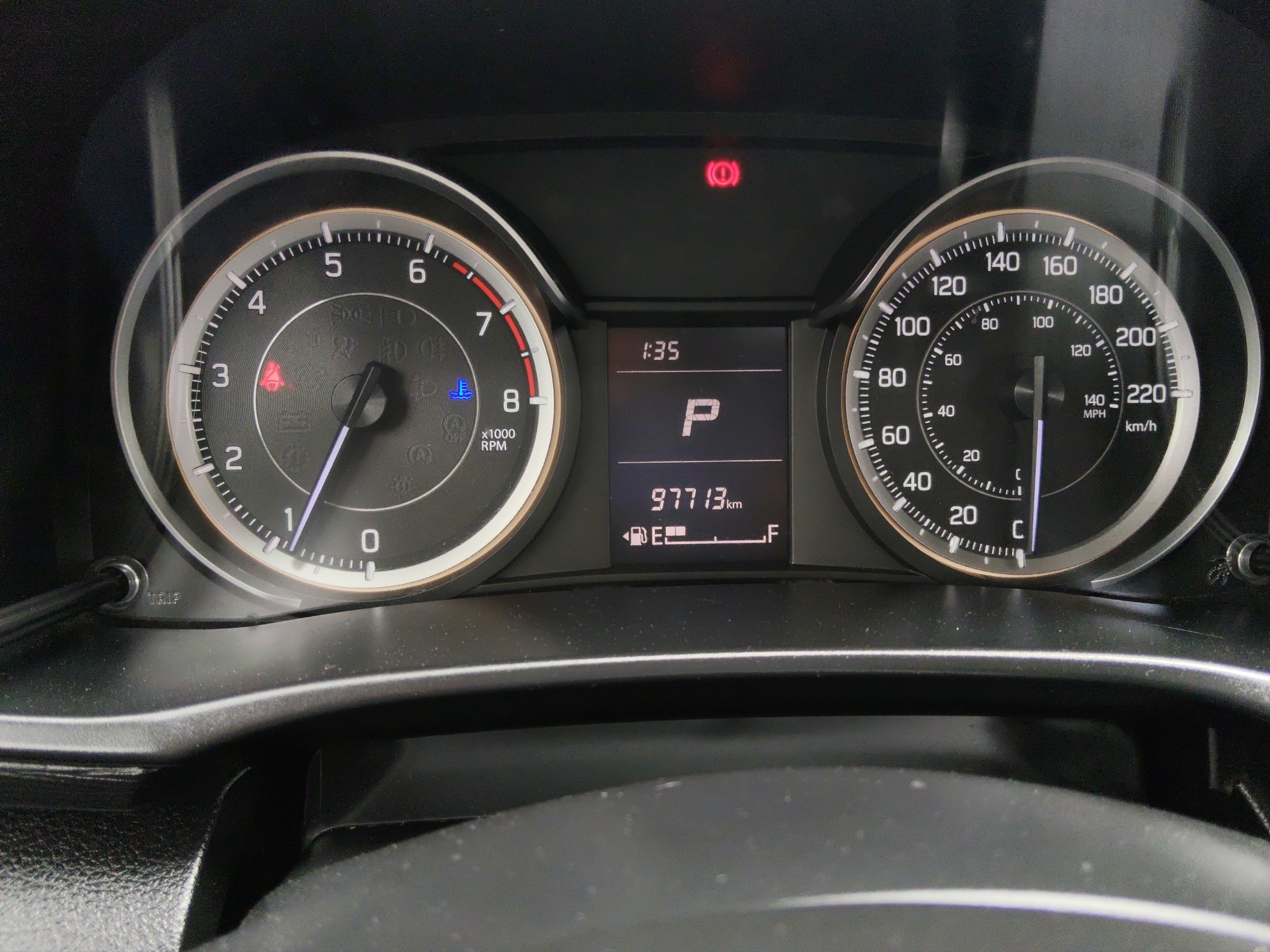 Suzuki Ertiga Minivan 5 pts. GLX, 1.5l, TA, a/ac. Aut., f. niebla, RA-15 2021