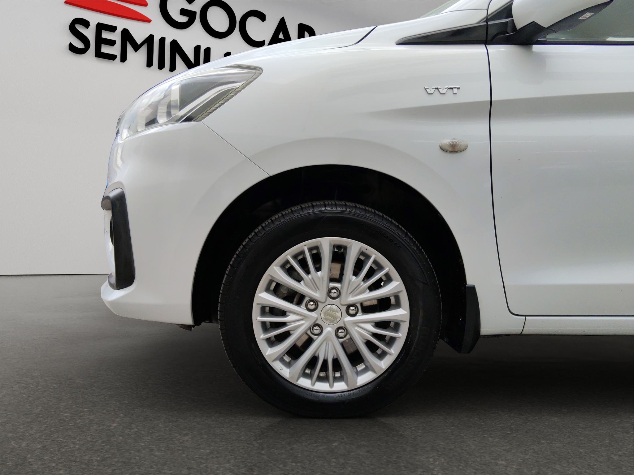 Suzuki Ertiga Minivan 5 pts. GLX, 1.5l, TA, a/ac. Aut., f. niebla, RA-15 2021