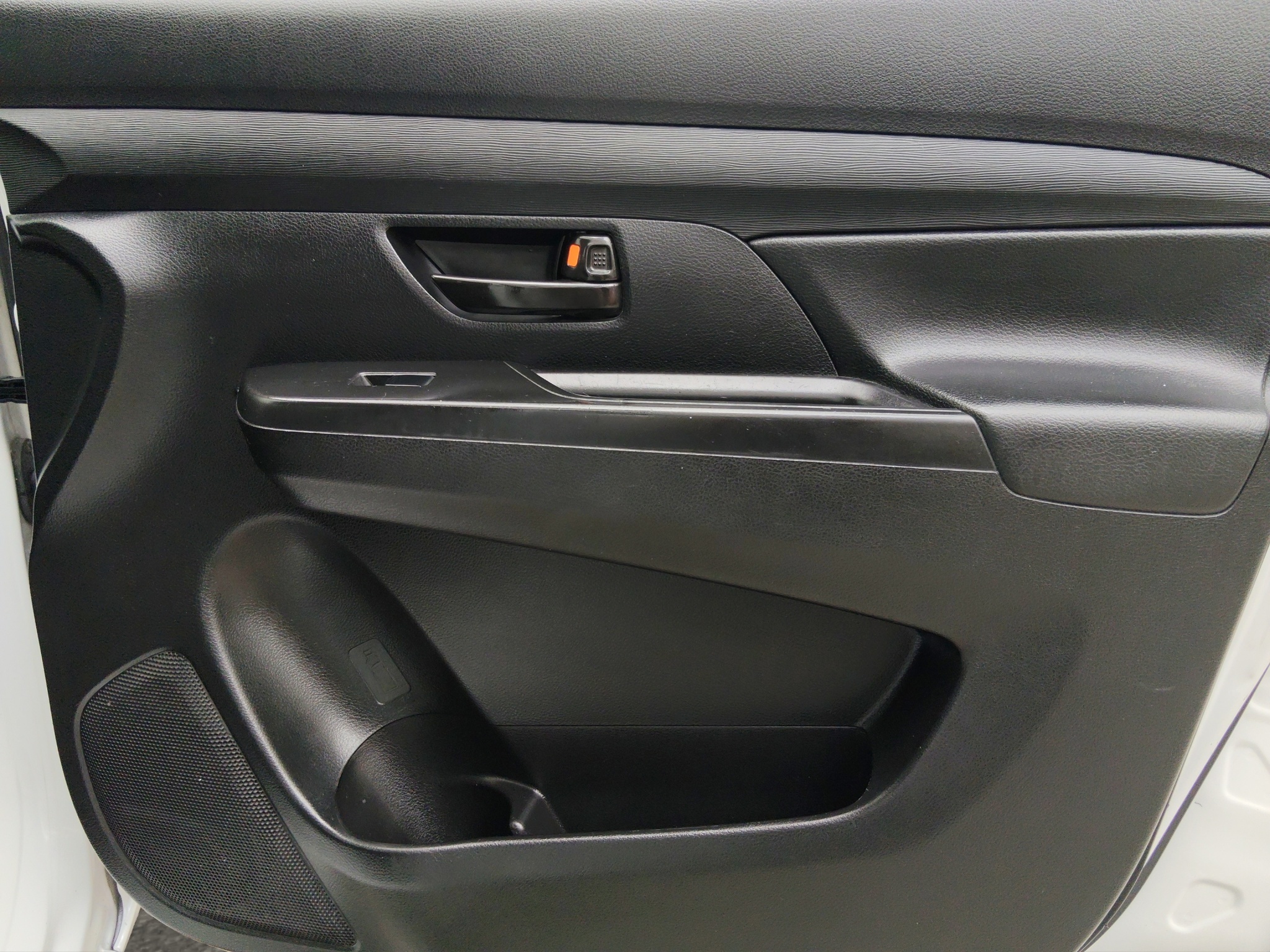 Suzuki Ertiga Minivan 5 pts. GLX, 1.5l, TA, a/ac. Aut., f. niebla, RA-15 2021
