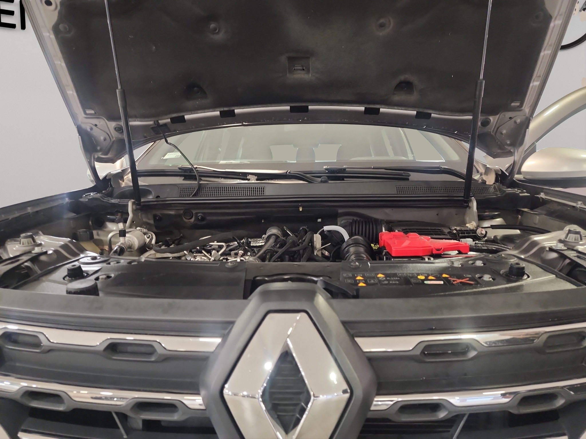 Renault Duster  5 pts. Iconic, 1.3T, TA, a/ac. Aut., VE, f. niebla, RA-17 2023