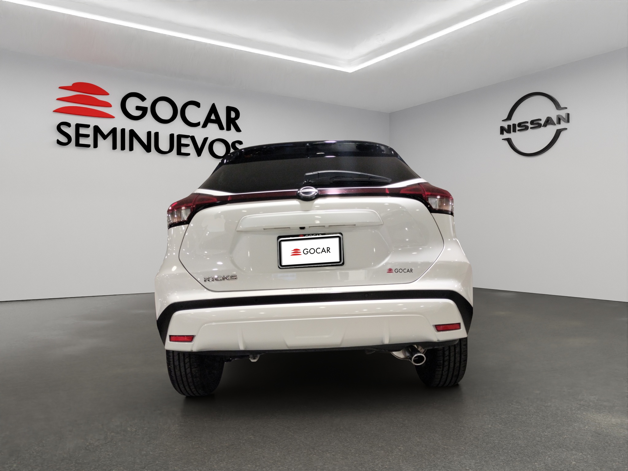 Nissan Kicks  5 pts. Platinum, 1.6l, TA, a/ac. Aut., piel, GPS, RA-18 (línea anterior) 2024