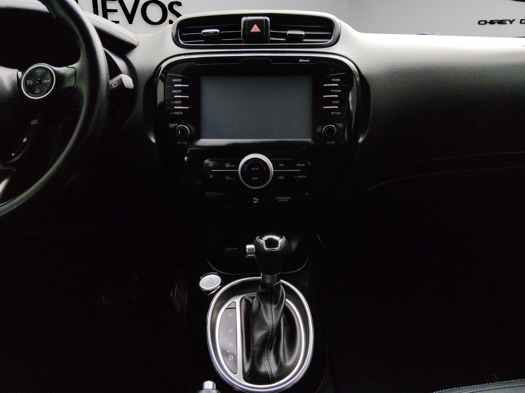 KIA Soul  5 pts. EX Pack, 2.0l, TA, a/ac., piel, TP, f. niebla, RA-18 (línea anterior) 2019