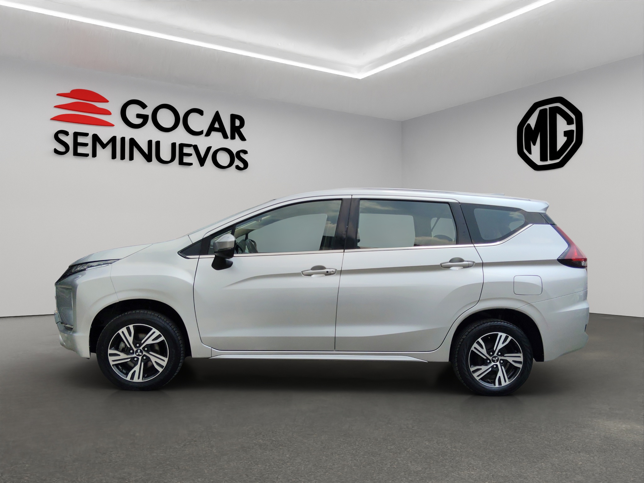 Mitsubishi Xpander  5 pts. GLS, 1.5l, TA, 7 pas., RA-16 2023